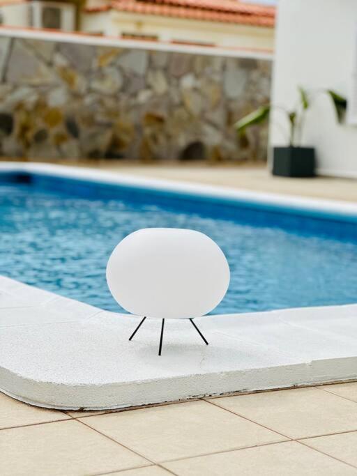 Beachfront Villa And Pool Puerto de Santiago  Bagian luar foto