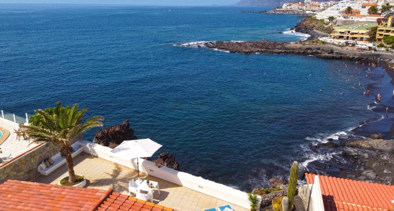 Beachfront Villa And Pool Puerto de Santiago  Bagian luar foto